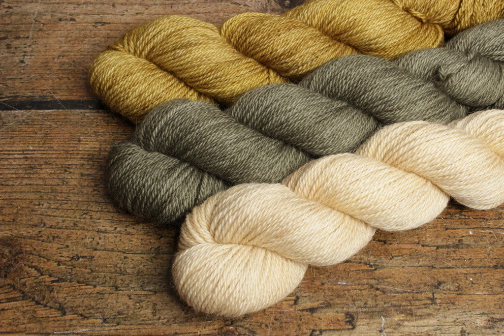 Calafate Garnset Striped Doodle Cowl #2