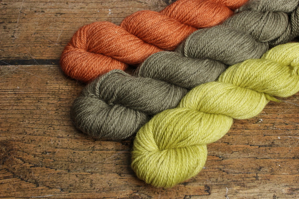 Calafate Garnset Striped Doodle Cowl #3