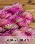 BERRY CREAM - Moonwalker