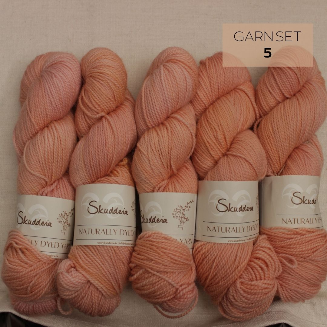 Semilla Sets mit Naturfarben gefärbt