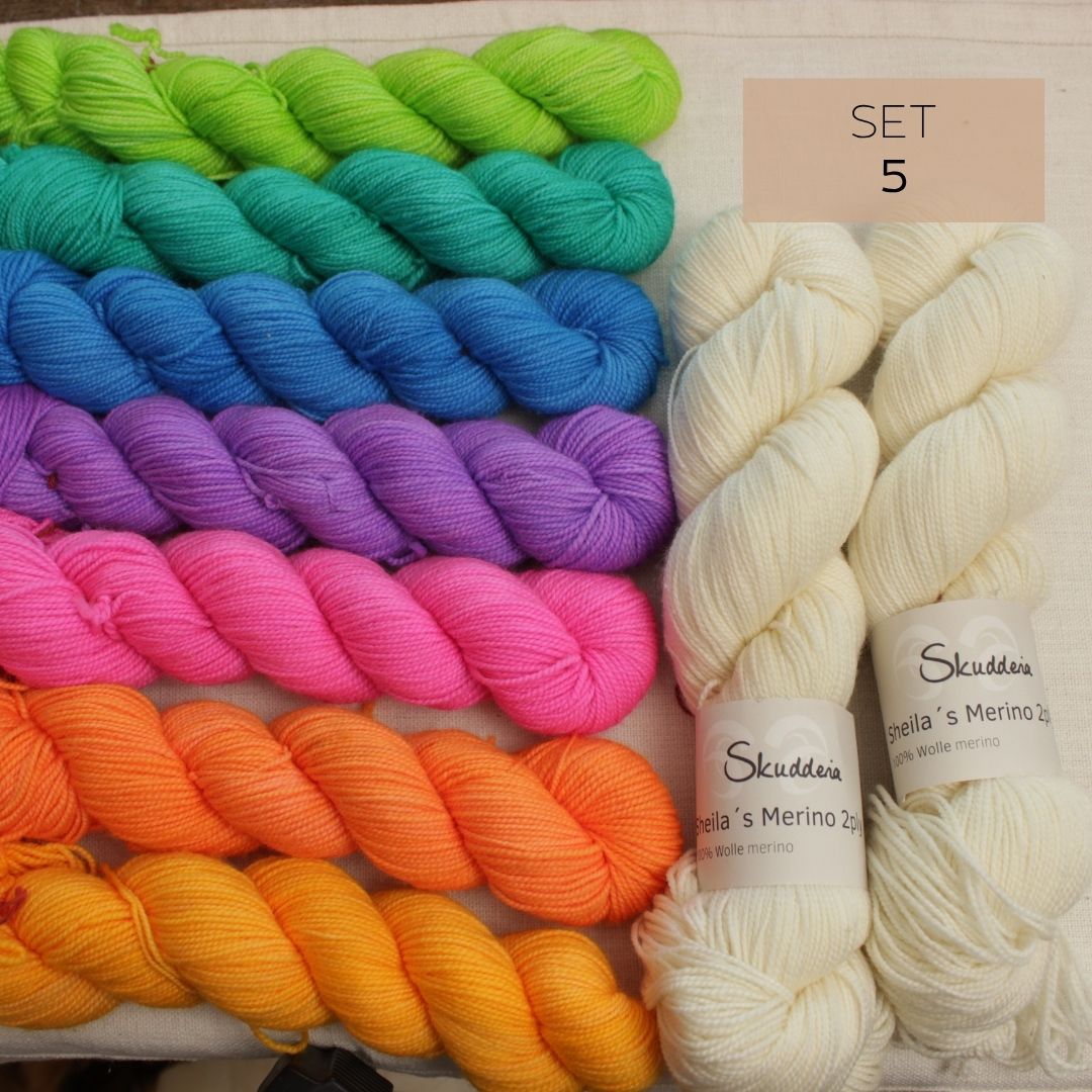 SKY SONG von Lisa K. Ross Garn Sets